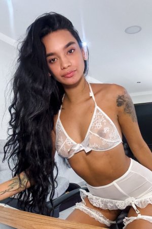 Dulce teases in white lace lingerie at her desk with pen and laptop giving a solo office fantasy — Dulce #3