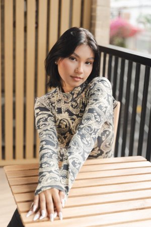 Mimi Nyx teases on balcony in dragon print bodysuit and thigh high boots posing solo with tattooed curves — Mimi Nyx #1