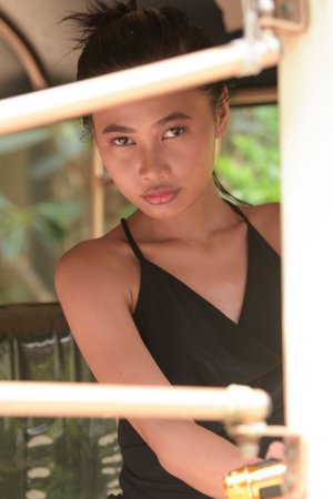 Hiromi starts demure in a tuk tuk then teases you with that backless black lingerie pose — Hiromi #1